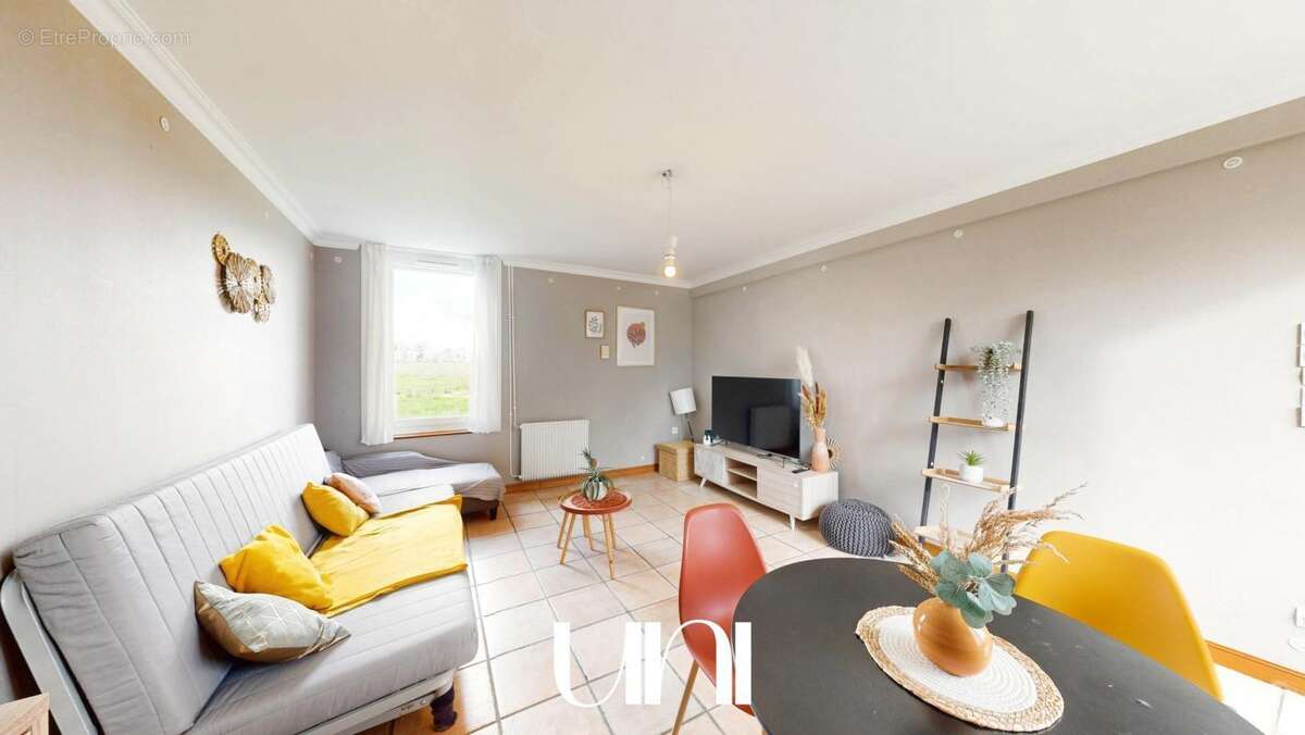 Maison à TILLY-SUR-SEULLES