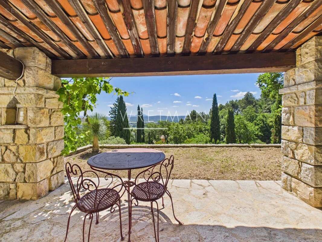 Maison à FAYENCE