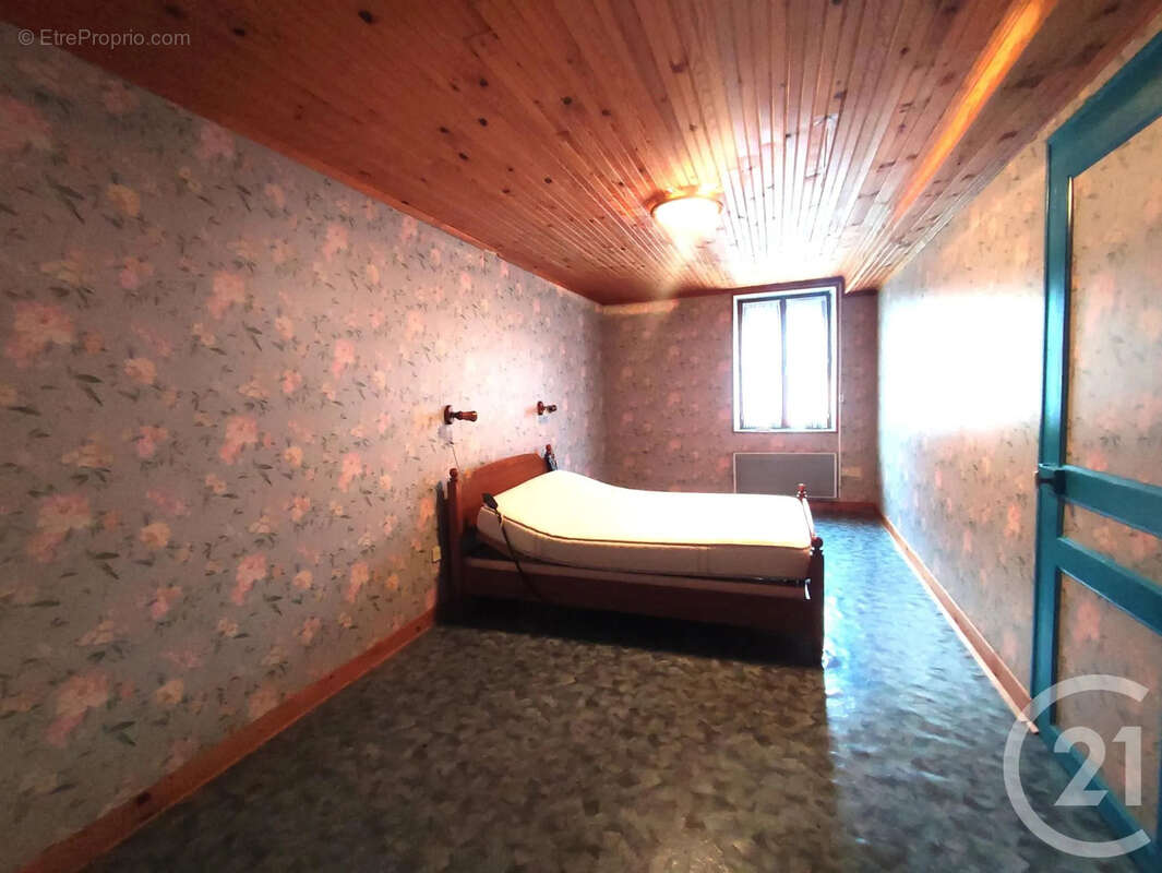 Maison à SAINT-PERE