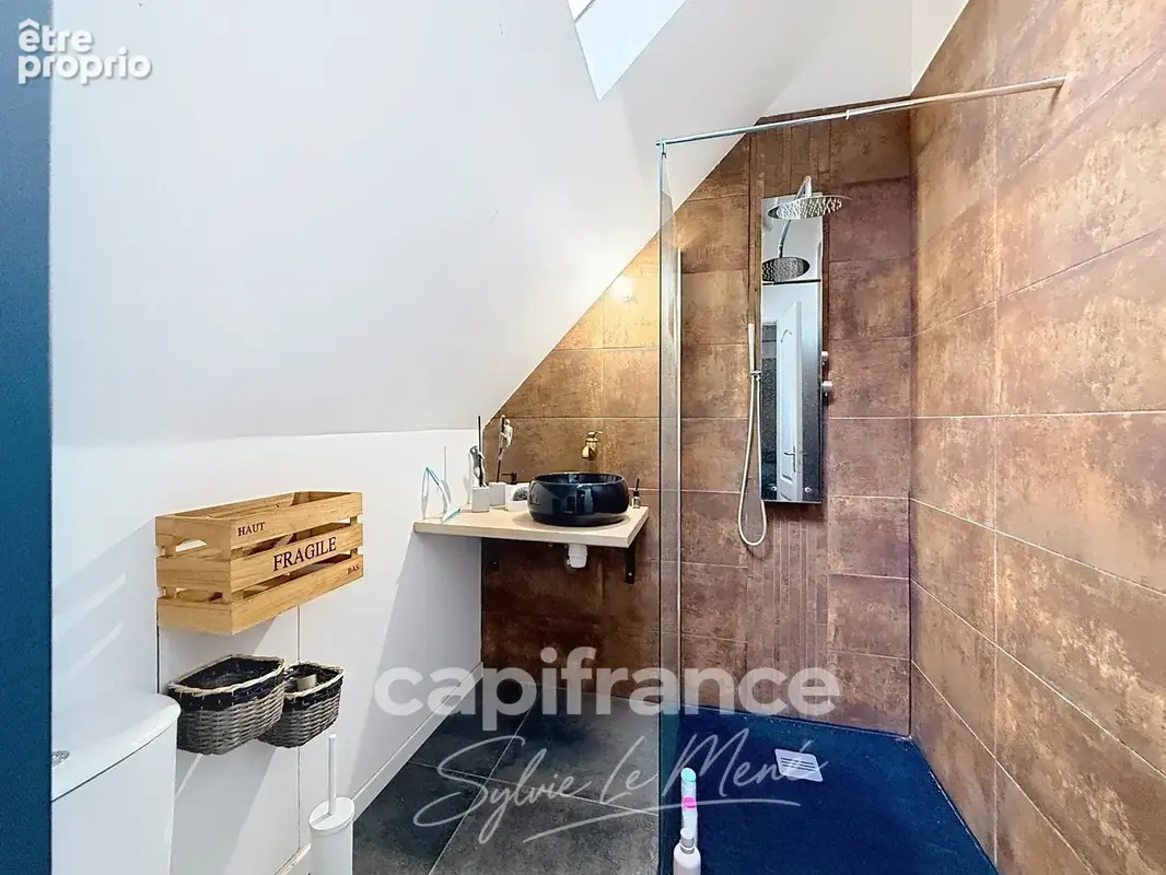 À vendre Maison de bourg de 123 m² – 3 chambres – Terrasse – Naizin / Évellys - photo 15