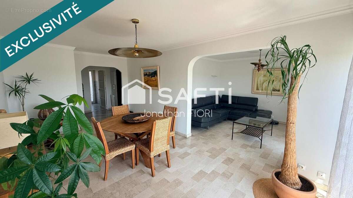 Appartement 80 m² à Toulon  - photo 3