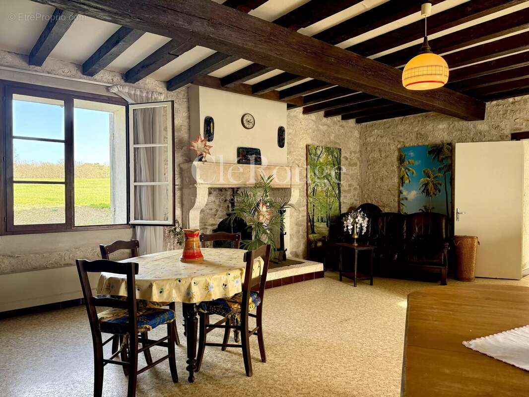 Maison à DURAS