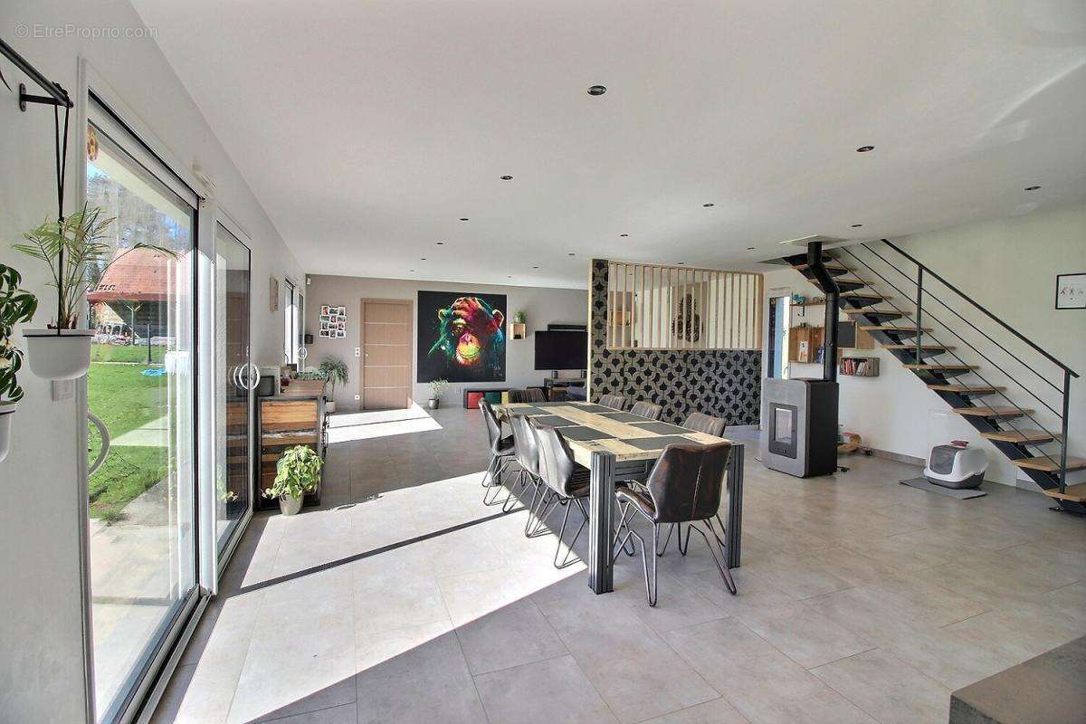Maison Fontenay 6 pièce(s) 220 m2 - photo 3
