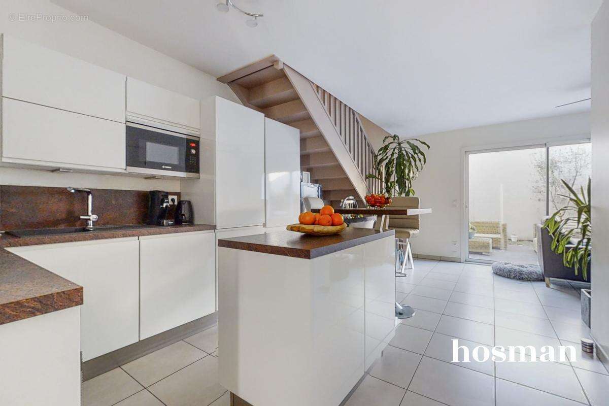 Maison de 79,55 m2 avec 3 chambres et son jardin de 30 m2 - 8 min de l'aéroport de Bordeaux - Avenue Aristide Briand 33700 Mérig - photo 3