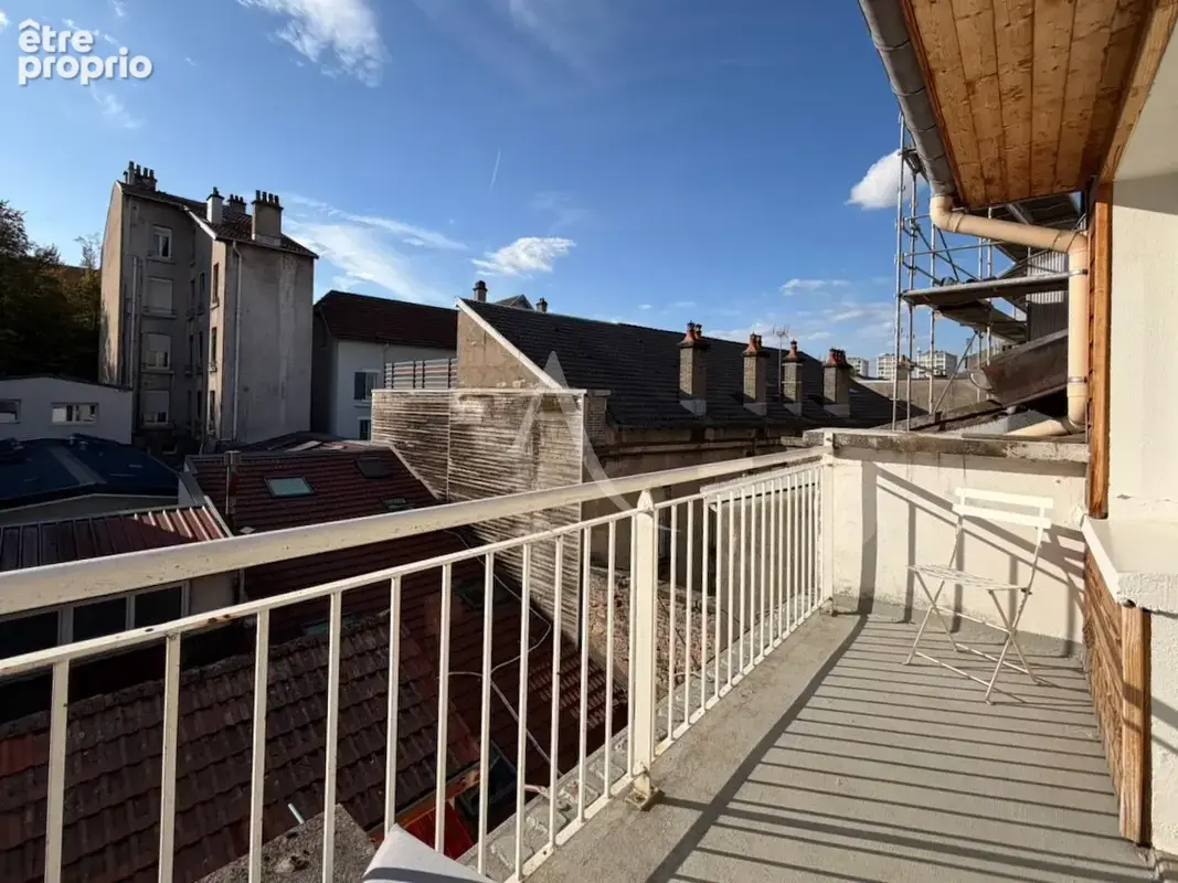 Immeuble de 1900 à Épinal : grand appartement, local et terrasses - photo 19