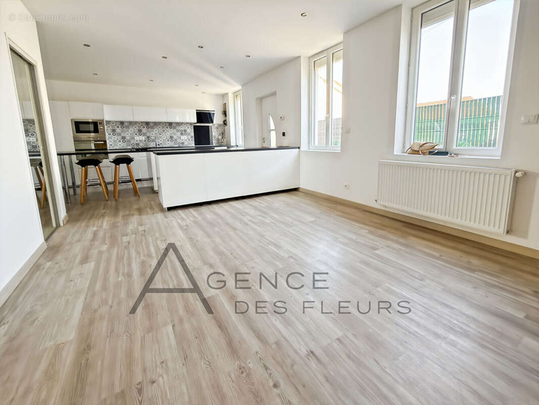 Maison Saint Pierre Les Elbeuf 116 m2 - photo 3