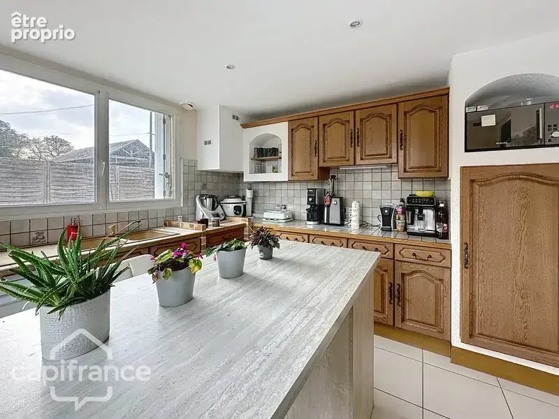 Maison familiale sans travaux – 3 chambres + bureau – Grand garage et jardin – Pas-de-Jeu - photo 3