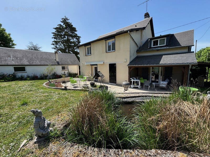Maison à SAINT-MARTIN-DE-BOSCHERVILLE