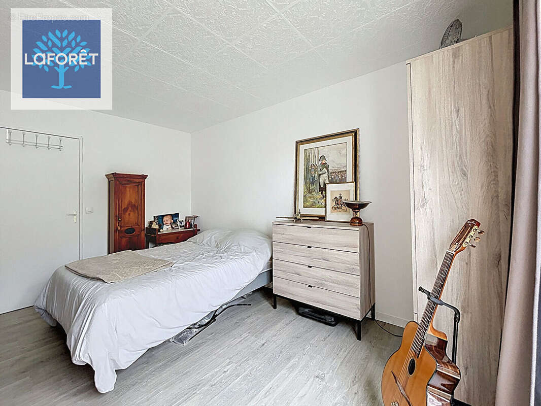 Appartement à MERY-SUR-OISE