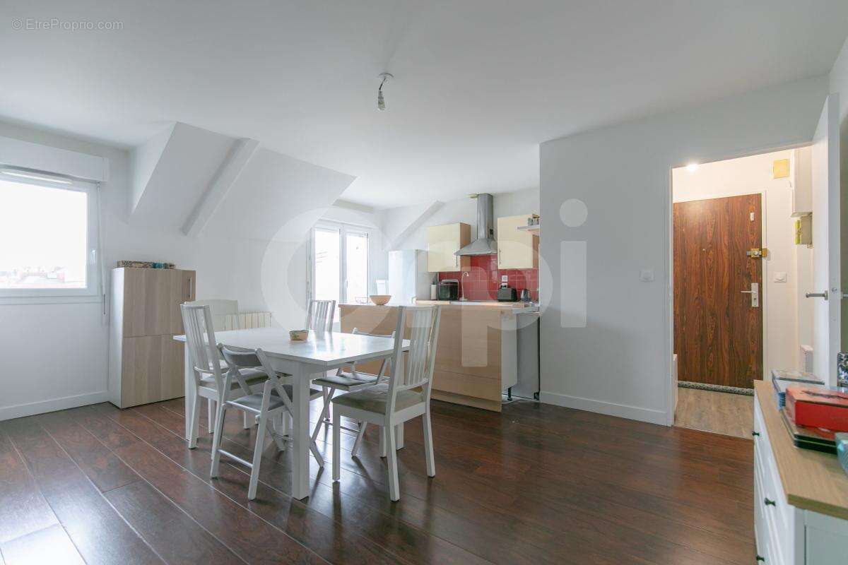 Appartement à BOISSY-SAINT-LEGER