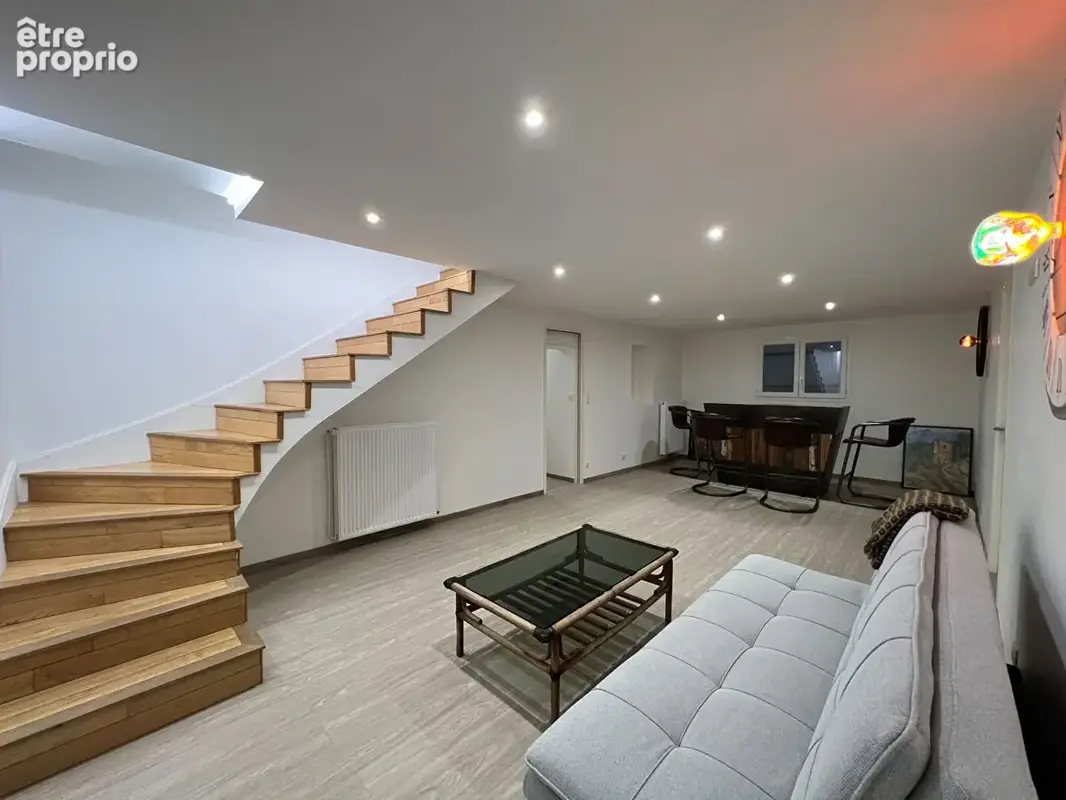 Maison 5 pièces de 200 m2 à FOURAS - photo 7