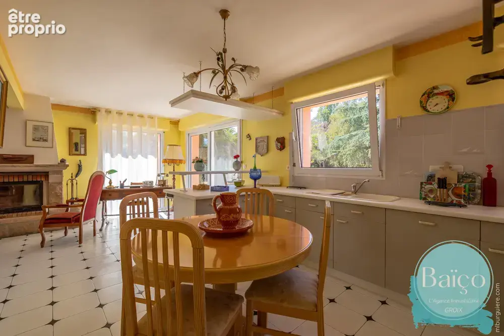 Grande maison familiale   Sortie du bourg - photo 10