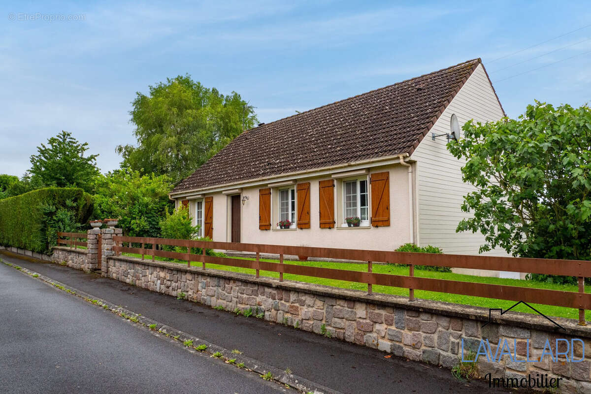 Maison 92 m² à Sailly-Le-Sec  - photo 2