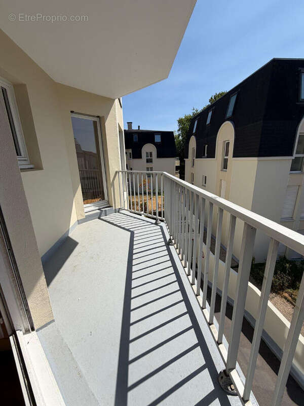 La garenne-colombes - les valles / mederic - 3 pièces avec parking - photo 3