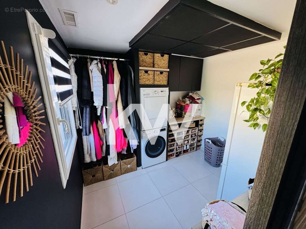 Maison à L&#039;ISLE-SUR-LA-SORGUE