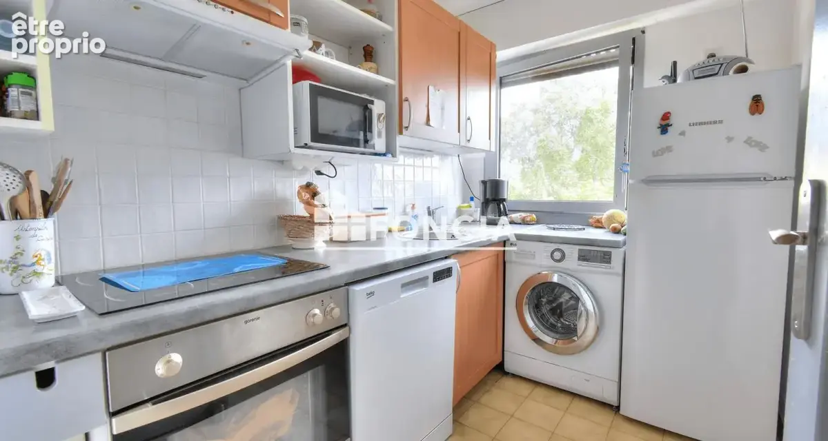 Mandelieu-la-Napoule — Appartement T2 au dernier étage, avec ascenseur et piscine - photo 5