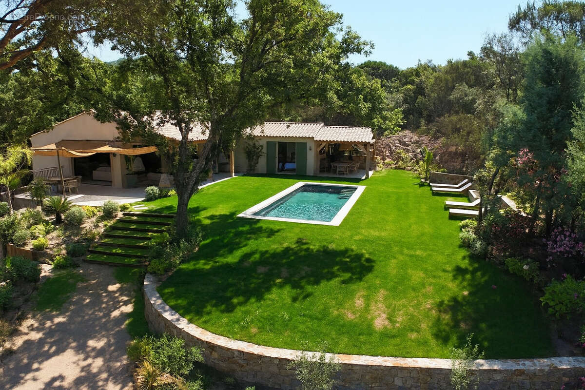 Maison à LA CROIX-VALMER