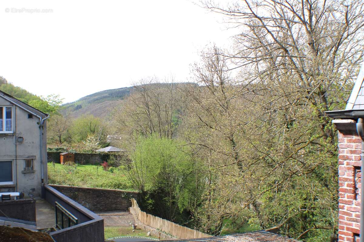 Appartement 185 m² à Fumay  - photo 88