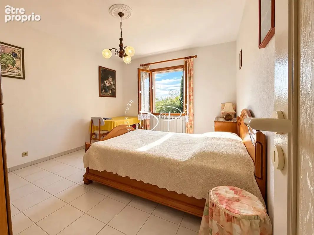 Lorgues, propriété au calme absolu avec piscine et pool house - photo 11