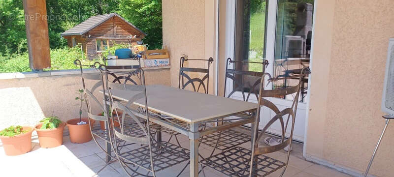 APPARTEMENT T5 avec garage et terrain - photo 16