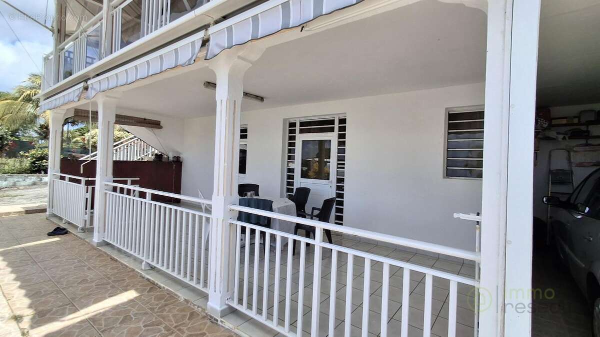 Maison 170 m² à Goyave  - photo 13