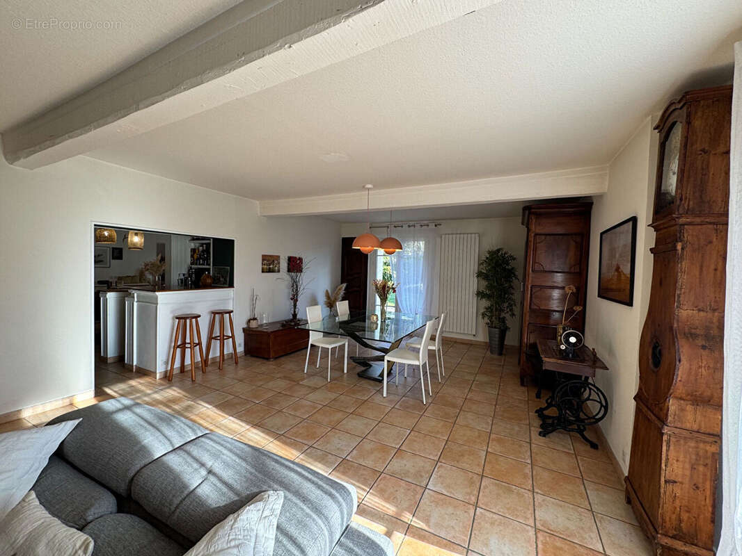 Maison Labastide Saint Sernin 7 pièce(s) 296.56 m2 - photo 12
