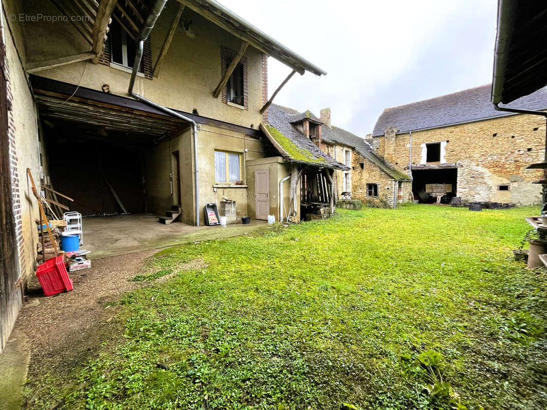 Maison à DYE