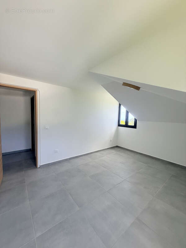 Maison à SAINT-DENIS