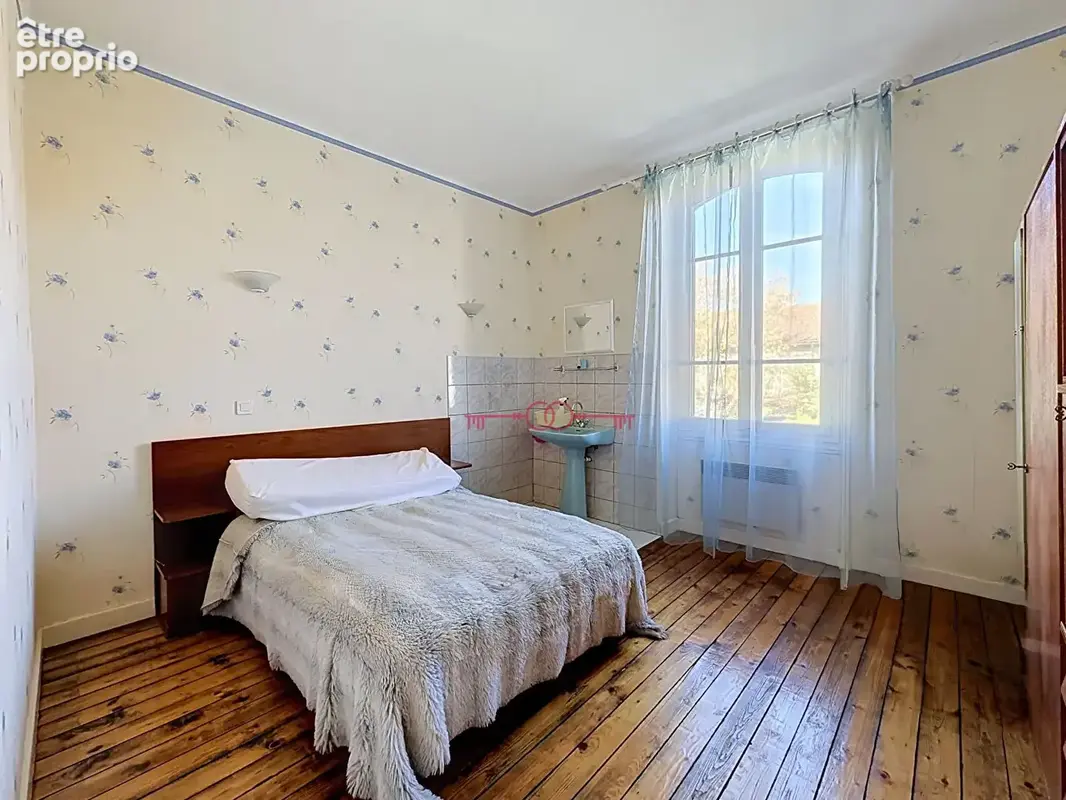 Maison Bourgogne Fresne 6 pièce(s) 158 m2 - photo 10