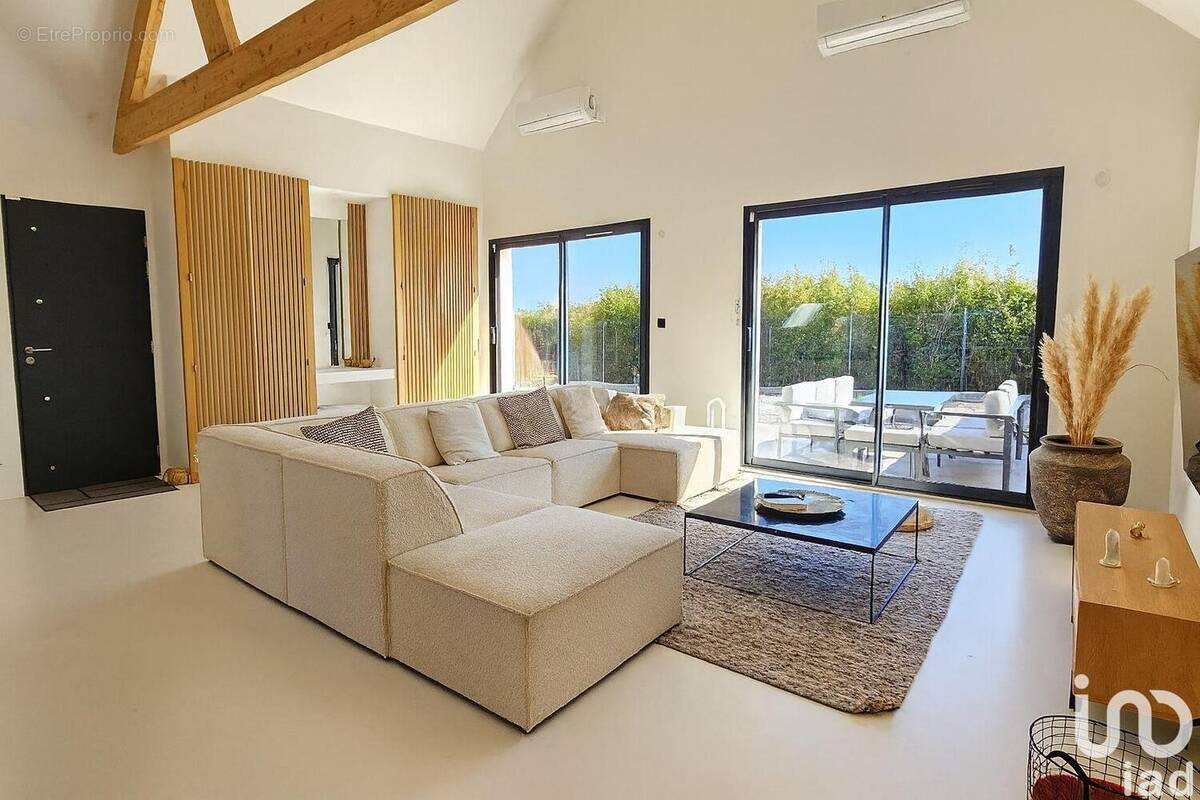 Photo 1 - Maison à NOTRE-DAME-D&#039;OE