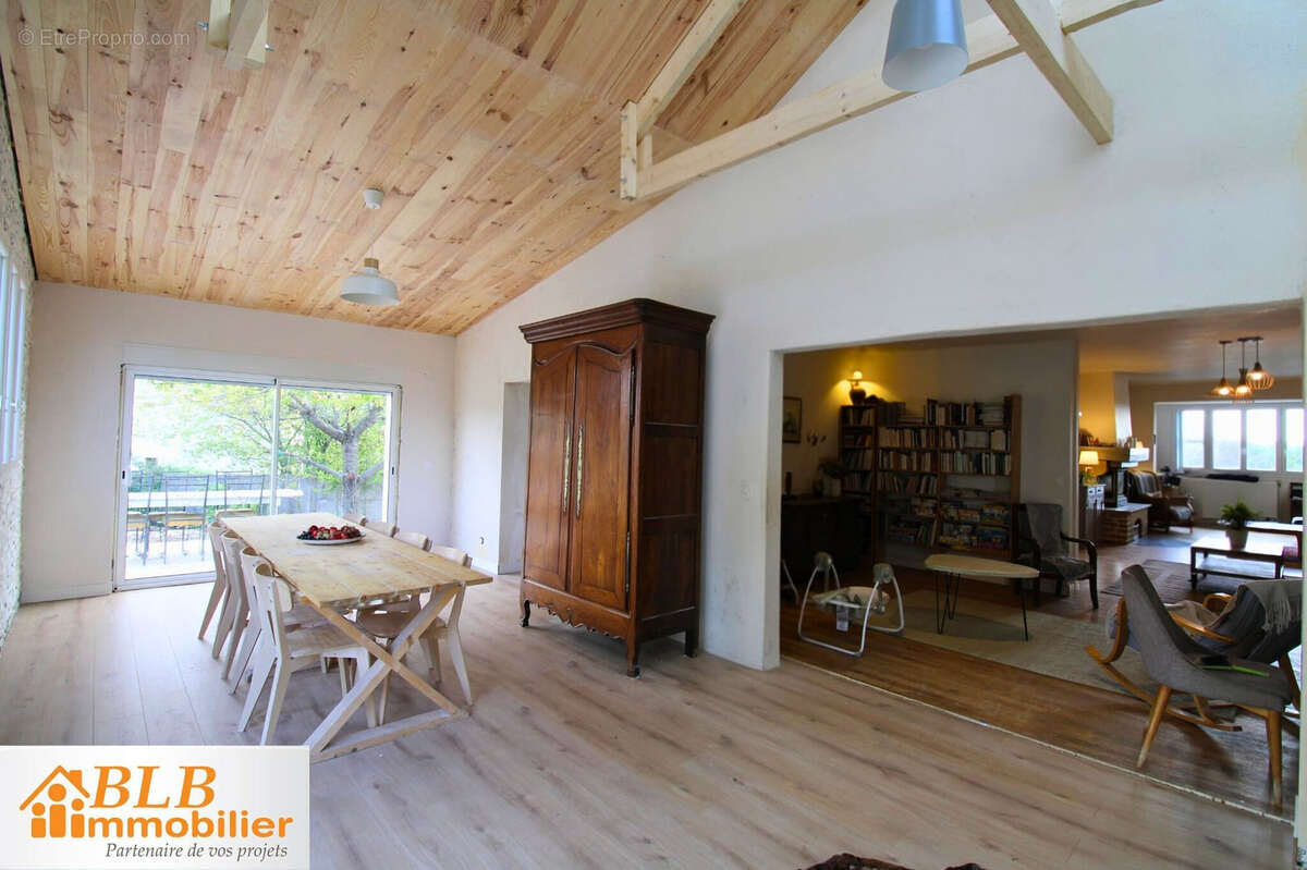 Maison à VILLIERS-SAINT-FREDERIC