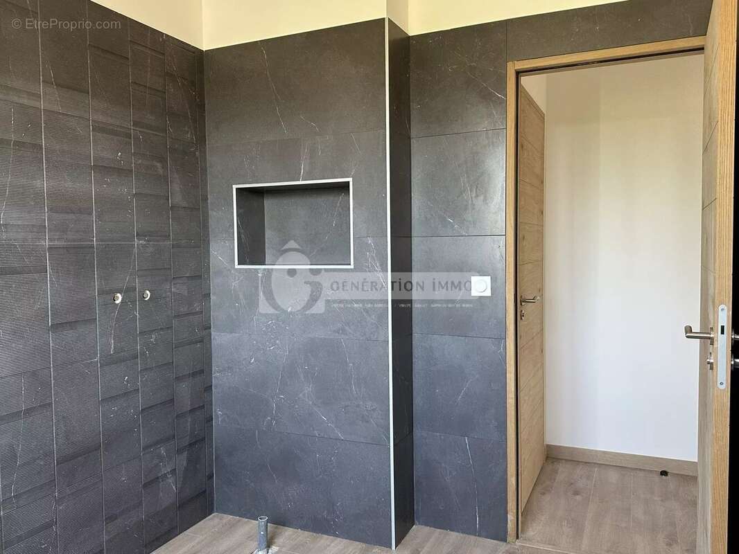 Fontvieille - Maison T6 entièrement rénovée en 2024 - photo 14
