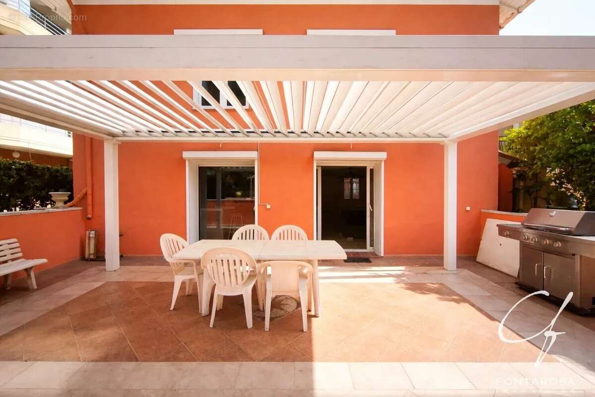 Maison à SAINT-RAPHAEL