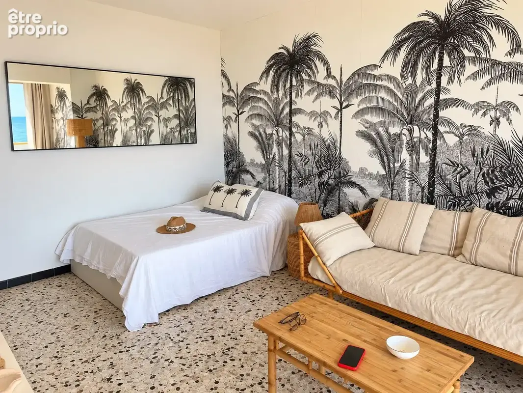 Vue mer au dernier étage, studio rénové avec séjour de 30 m2 - photo 3