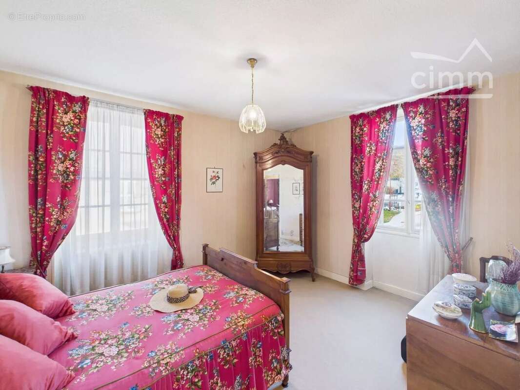 Maison à COLOMBE