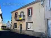 Maison à ANGLARDS-DE-SALERS