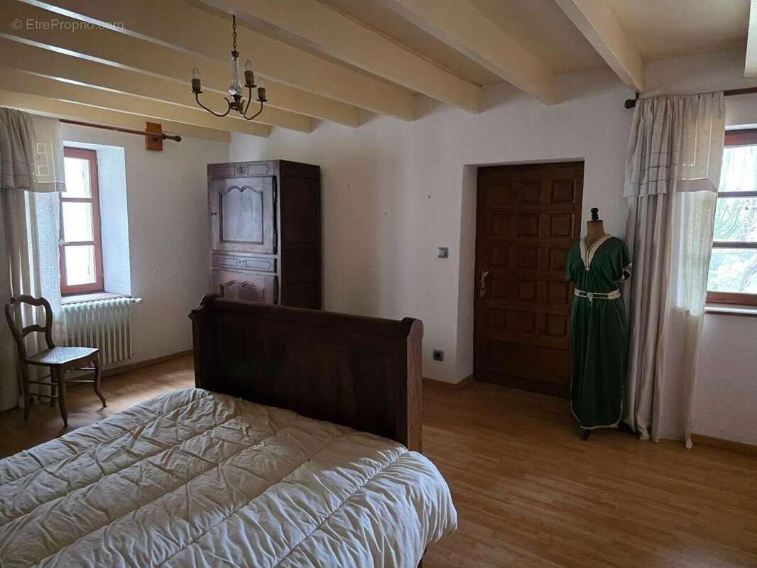 Maison à HOSTUN