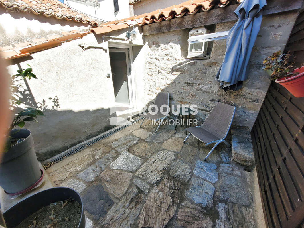 Maison à FAUGERES