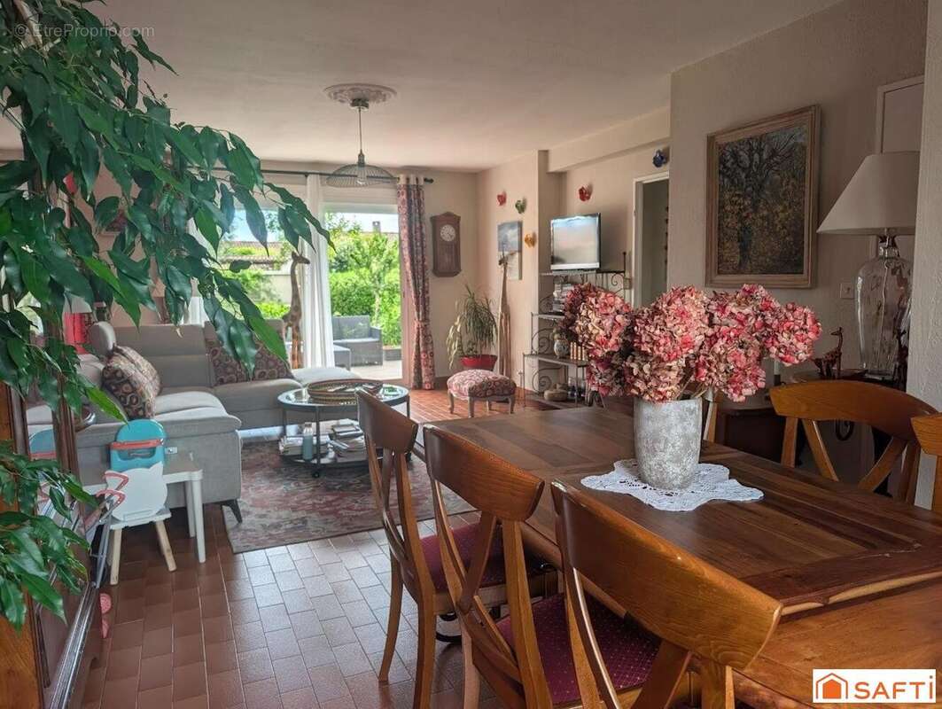 Photo 4 - Maison à ORANGE
