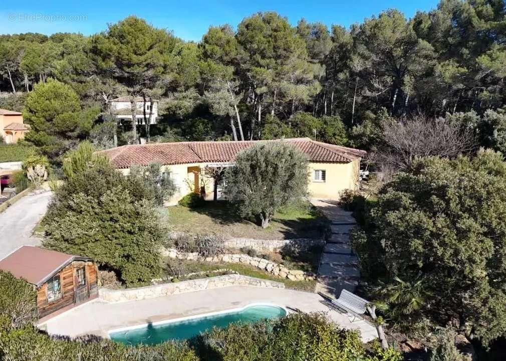 Maison à DRAGUIGNAN