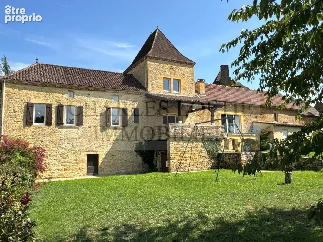 Charmante maison de village avec piscine intérieur dans le bourg d'un village du Bourian - photo 2