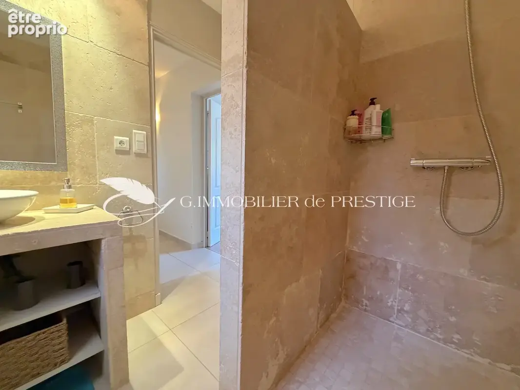 Une très belle villa dans un cadre enchanteur - photo 22