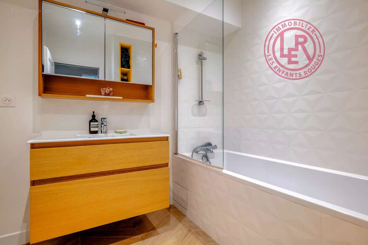 Appartement à FONTENAY-SOUS-BOIS