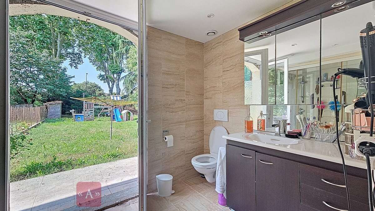 Maison à SAINT-SULPICE