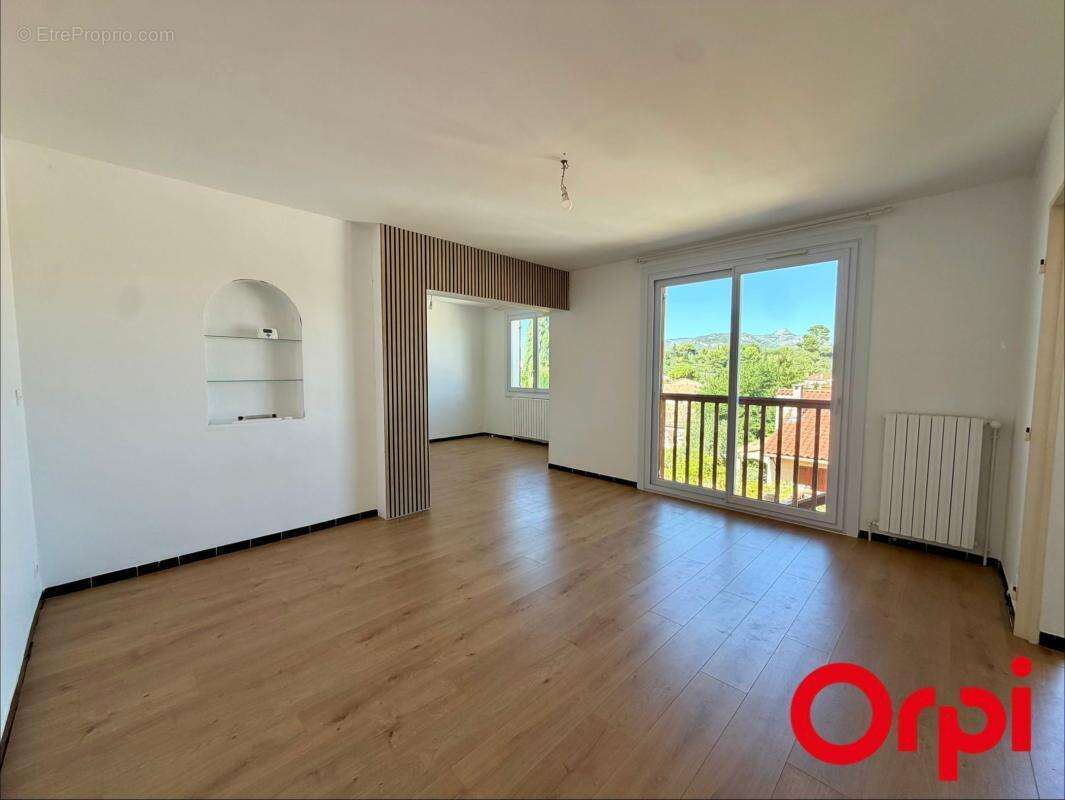 Maison familiale de 190 m² – 4 chambres – jardin 122 m² – garage 35 m² – potentiel 2 logements - la penne-sur-huveaune 13821 - photo 7