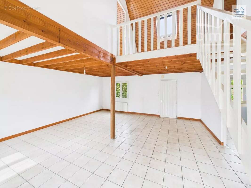 Maison à LES BRULAIS