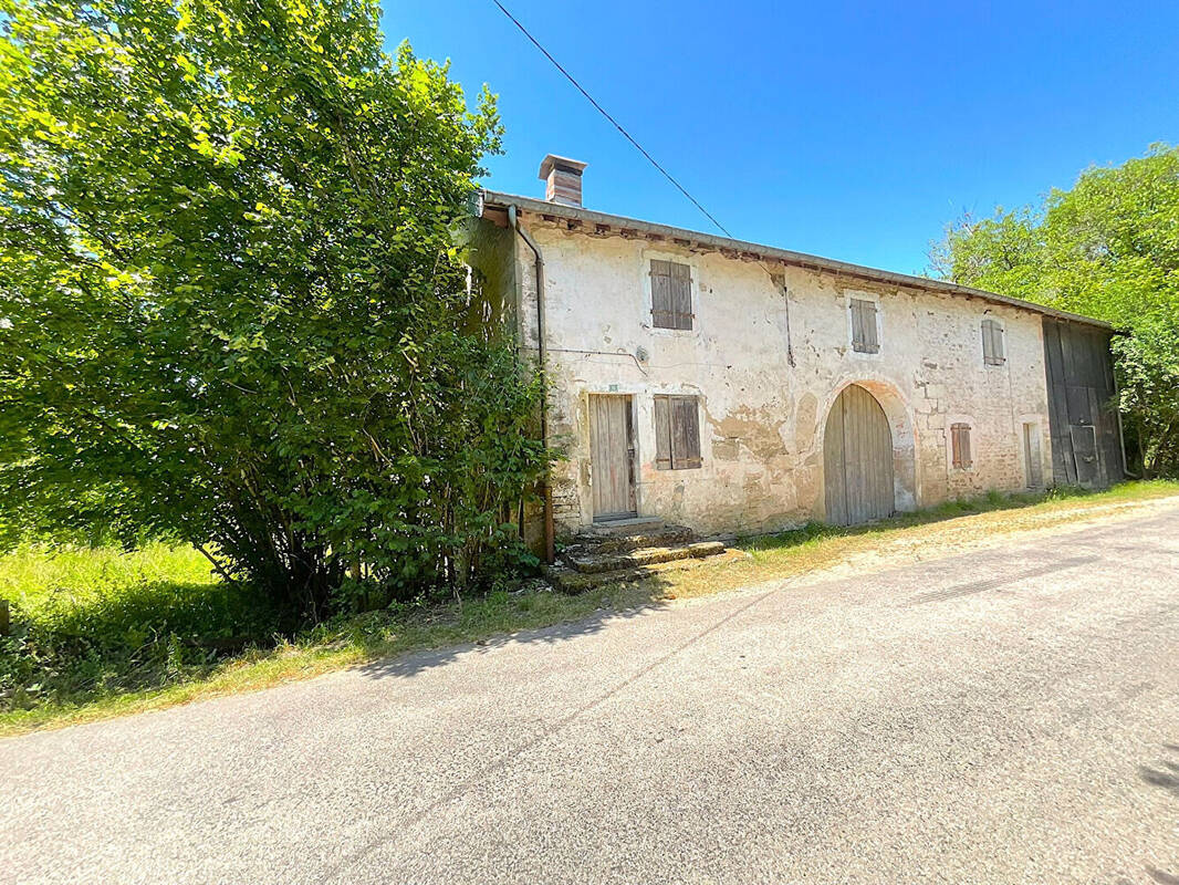 Maison à UZEMAIN