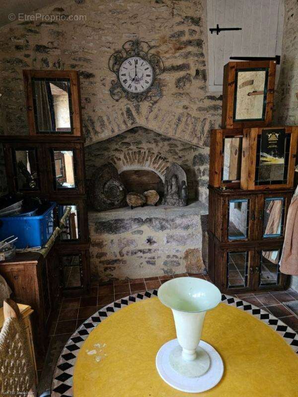 Maison à SAINT-CLAUD