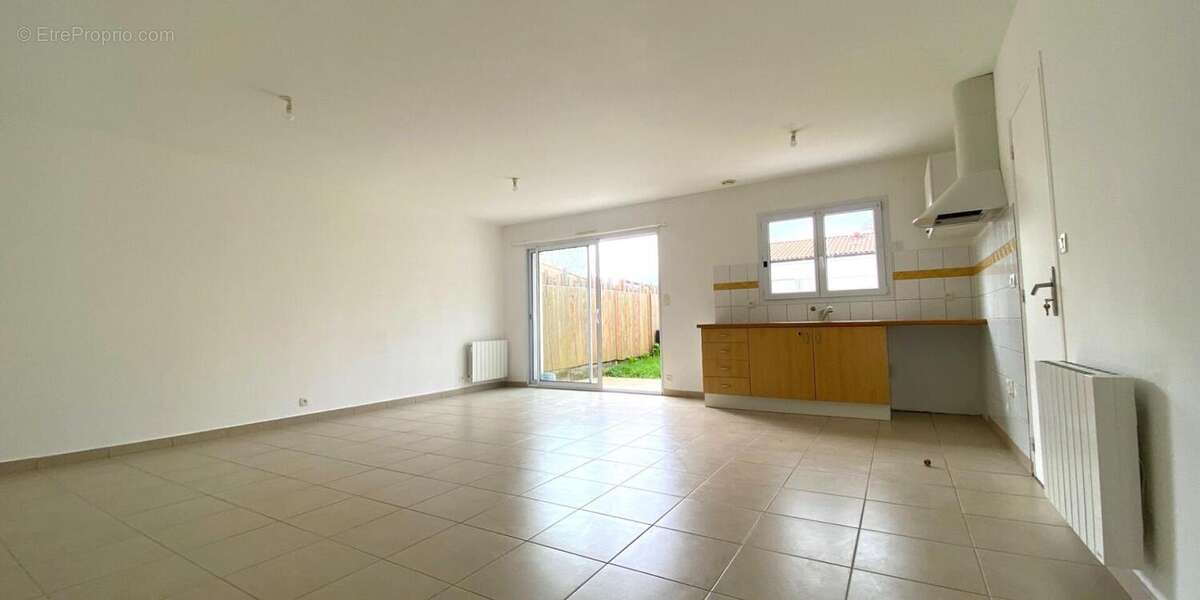 Maison à SAINTE-PAZANNE