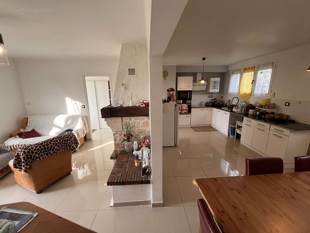 Maison à FONTENAY-SUR-LOING